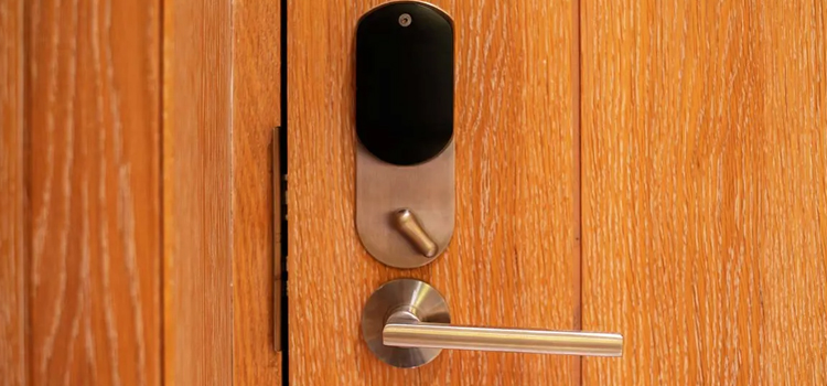 Automatic Locking Door Knob Bakersfield