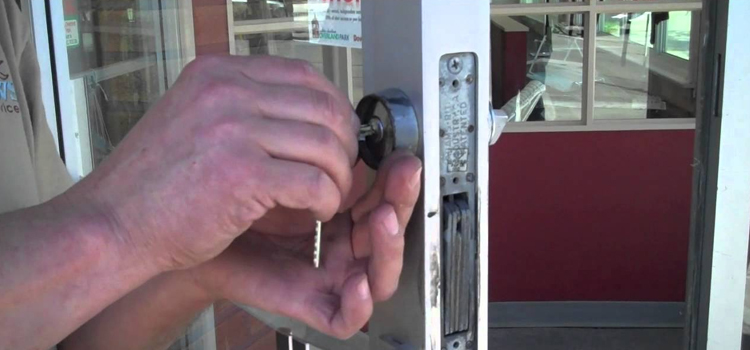 commercial door lock repair Bakersfield